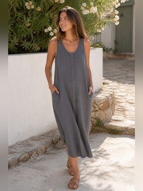 Neuflora Sleeveless Button-Down Gray Midi Dress